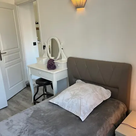 Keep In Touch 2 Avec Terrasse Et Garage Apartman Cannes